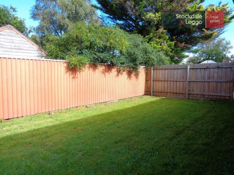 2/2 Witton Street, Longwarry VIC 3816