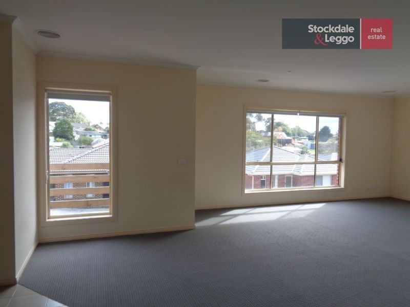 10/22 Main South Road, Drouin VIC 3818