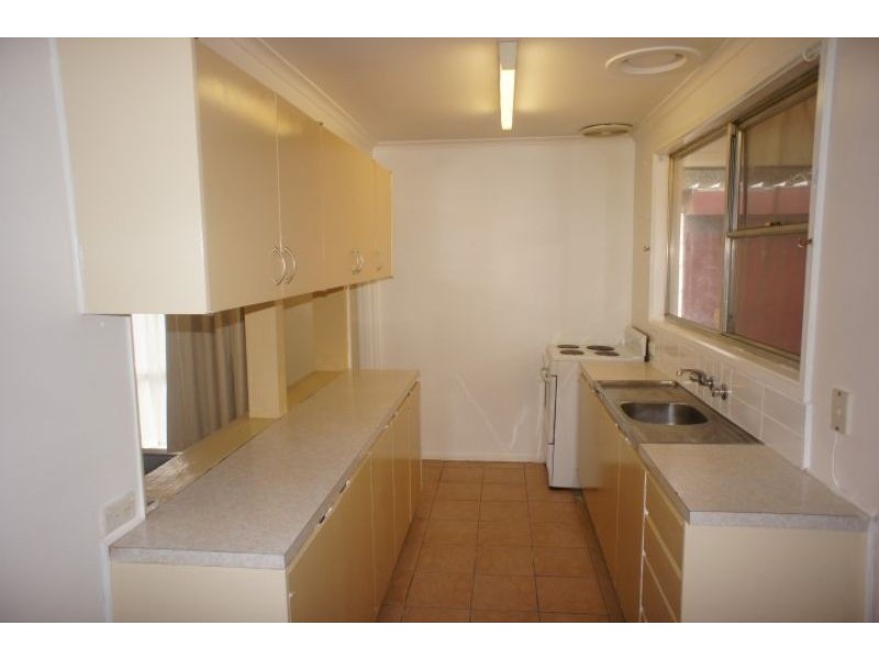 Drouin VIC 3818
