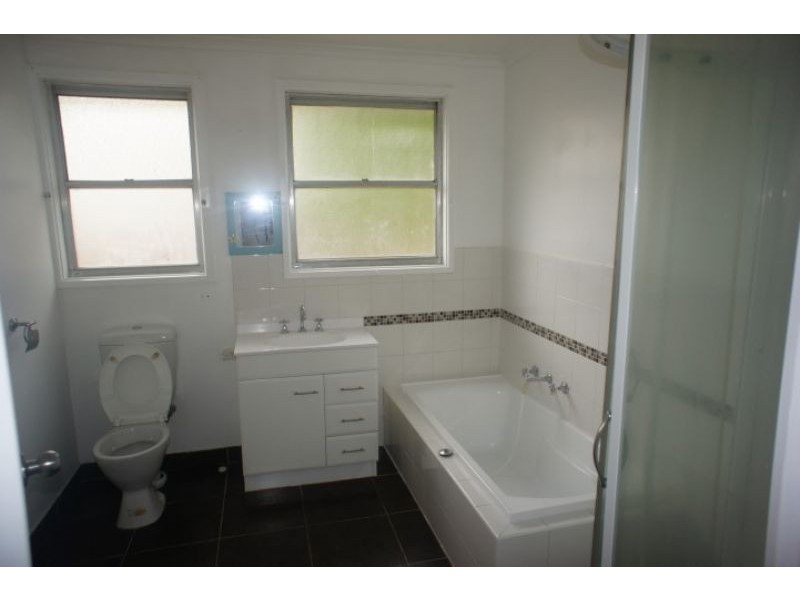 Drouin VIC 3818
