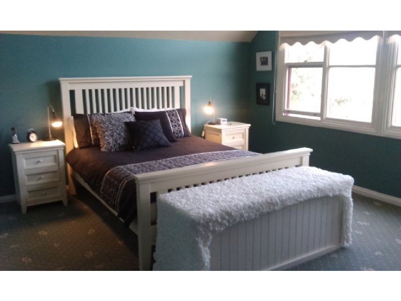 6 Robyn Court, Drouin VIC 3818