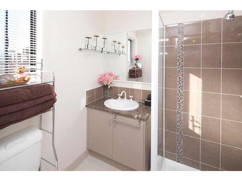 20 Clifford Drive, Drouin VIC 3818