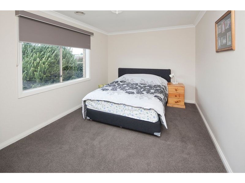 69 Walker Drive, Drouin VIC 3818