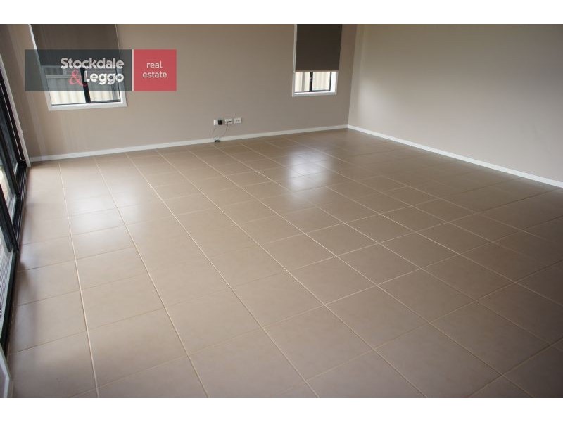 20 Mineral Court, Drouin VIC 3818