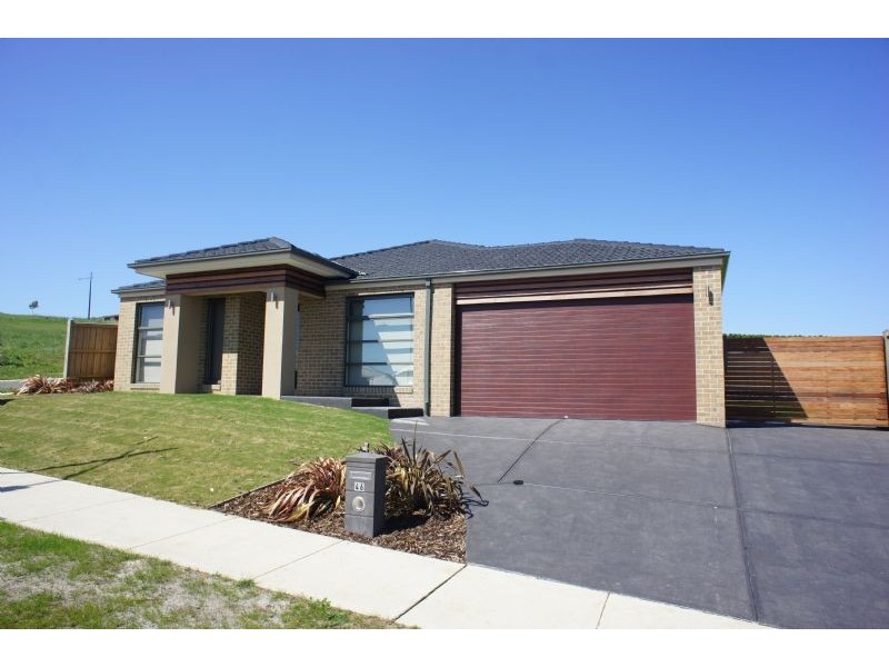 46 Empire Avenue, Drouin VIC 3818