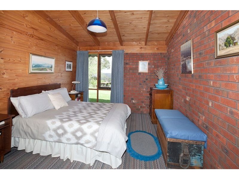 385 Duggan North Road, Fumina VIC 3825