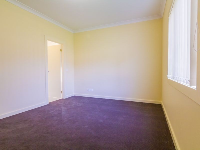 2 Burrita Court, Drouin VIC 3818