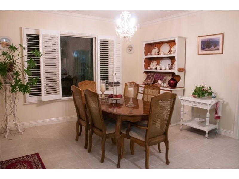 11 Wordsworth Court, Drouin VIC 3818