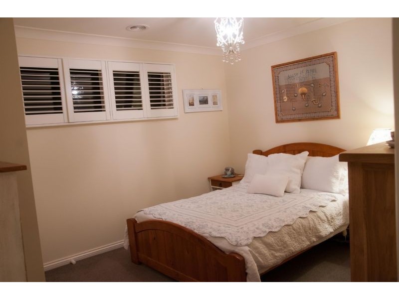 11 Wordsworth Court, Drouin VIC 3818