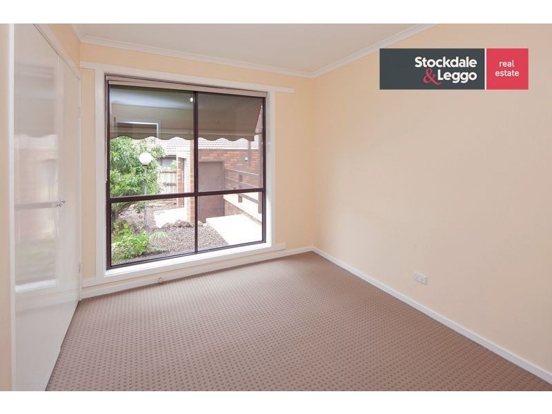 17 Monaghan Avenue, Drouin VIC 3818