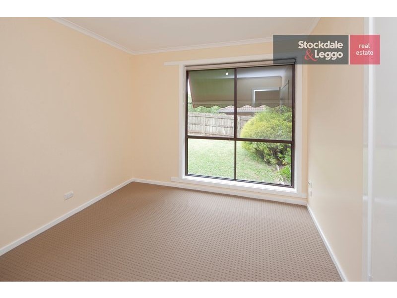 17 Monaghan Avenue, Drouin VIC 3818