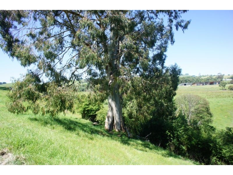 Lot 1/9 Ferriers, Loch VIC 3945