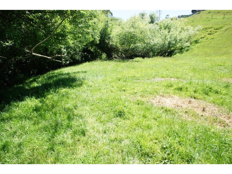 Lot 1/9 Ferriers, Loch VIC 3945