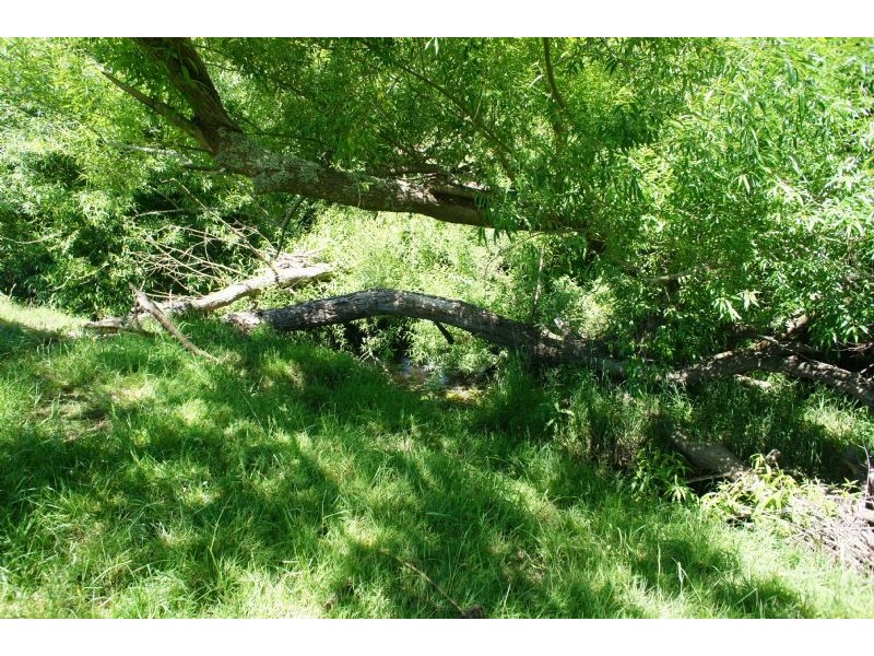 Lot 1/9 Ferriers, Loch VIC 3945