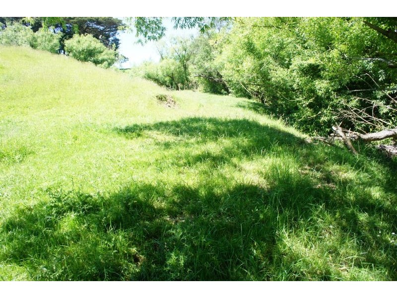 Lot 1/9 Ferriers, Loch VIC 3945