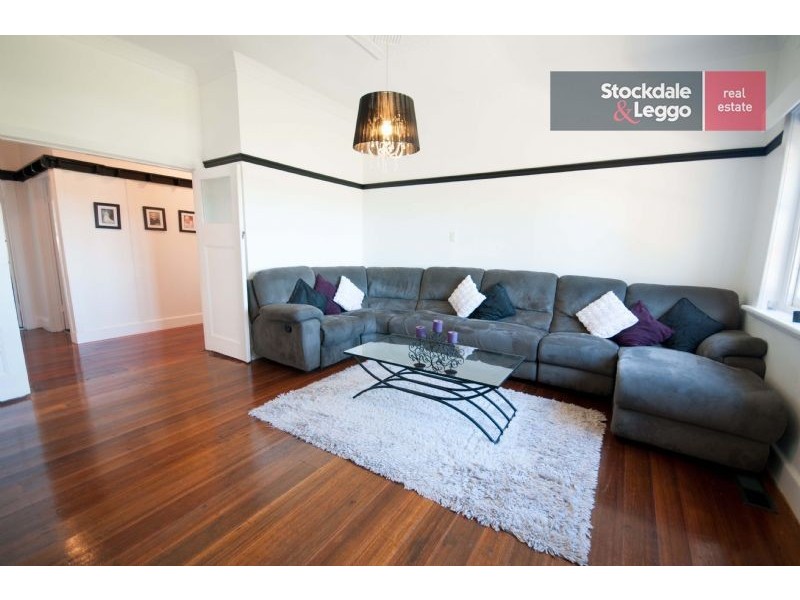 18 Bunjil Drive, Drouin VIC 3818