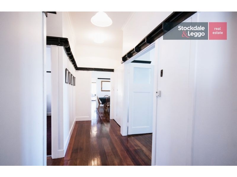 18 Bunjil Drive, Drouin VIC 3818