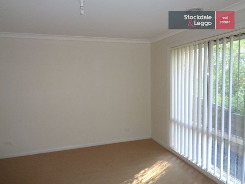 1a James Court, Drouin VIC 3818