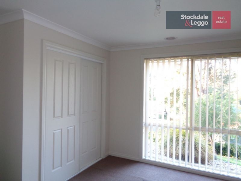 9 Calway Street, Drouin VIC 3818