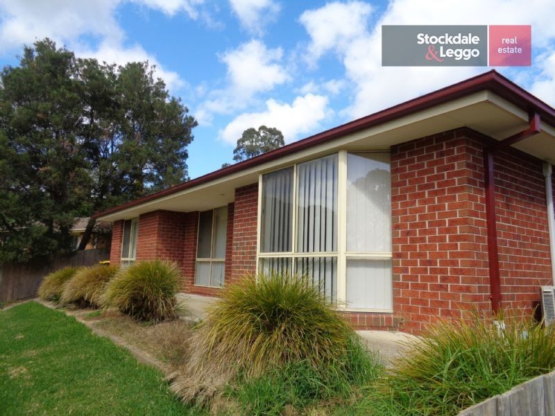 9 Calway Street, Drouin VIC 3818