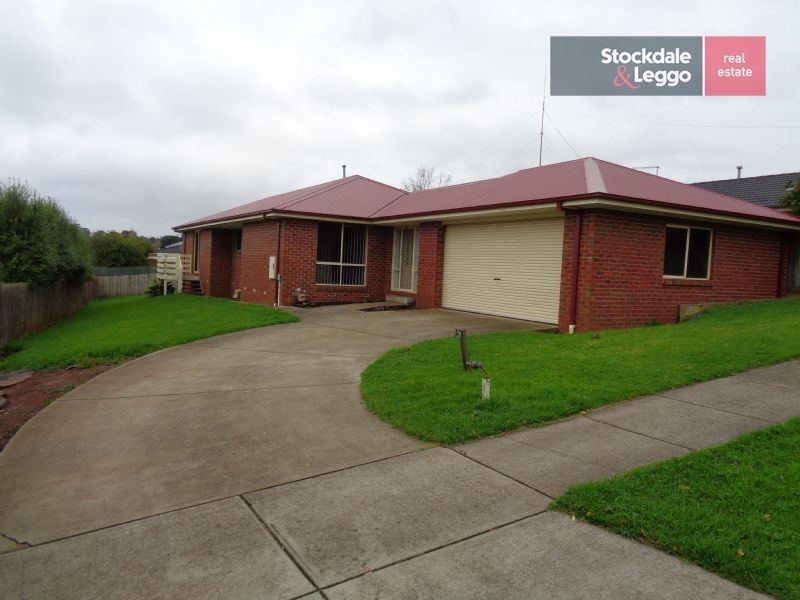 58 Cook Street, Drouin VIC 3818