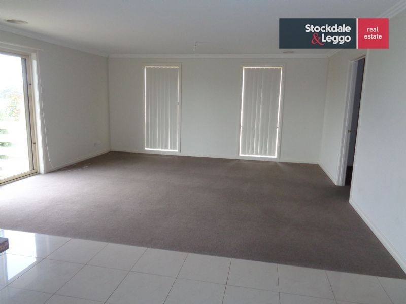 58 Cook Street, Drouin VIC 3818