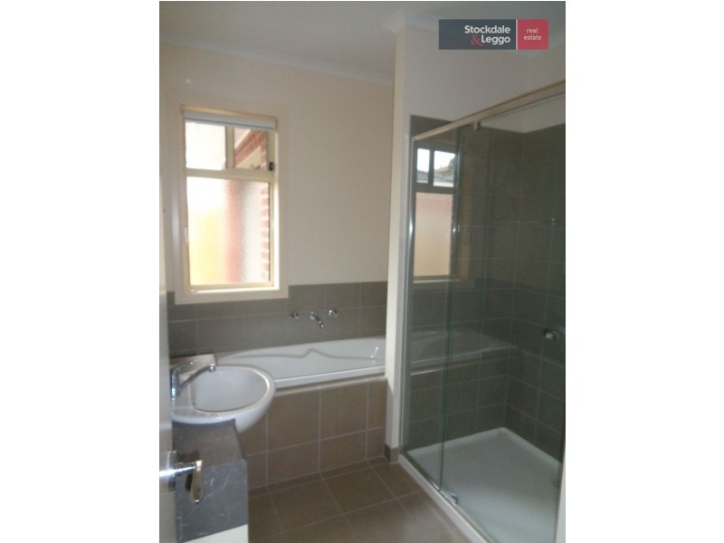 6/22 Main South Road, Drouin VIC 3818