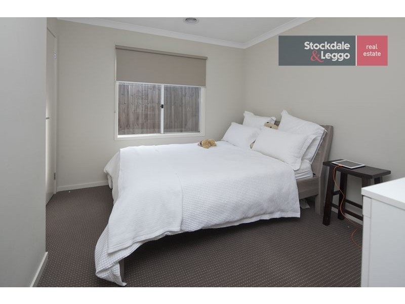 4 Rimfire Avenue, Drouin VIC 3818