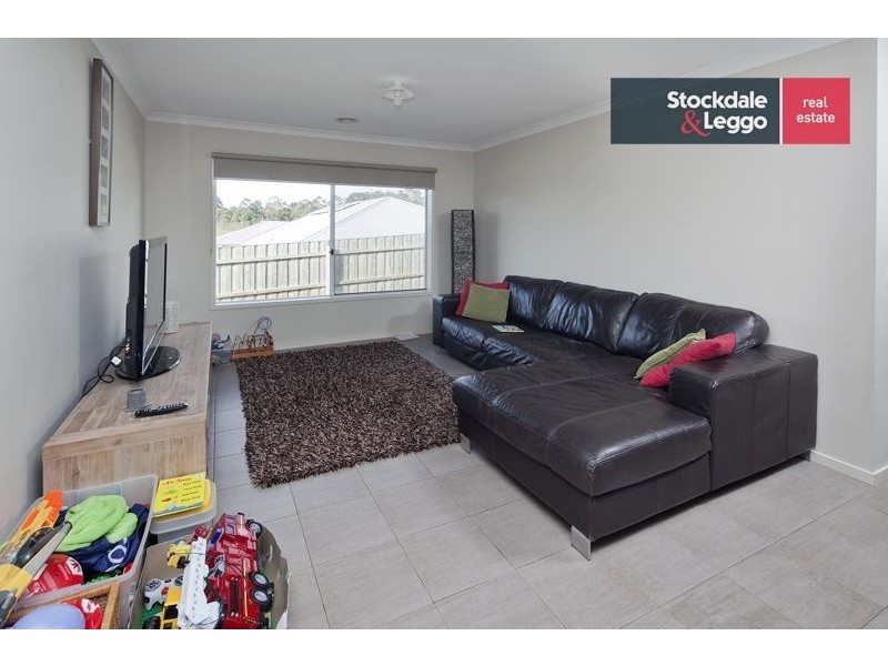 4 Rimfire Avenue, Drouin VIC 3818