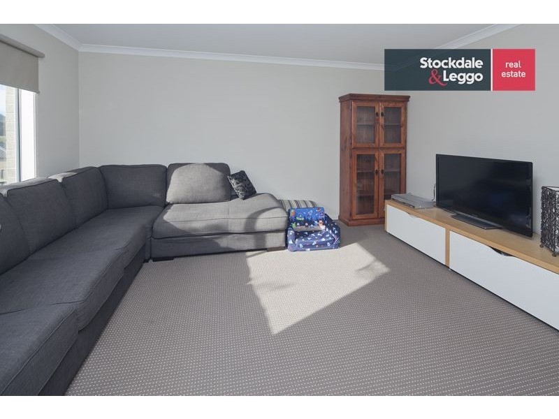 4 Rimfire Avenue, Drouin VIC 3818