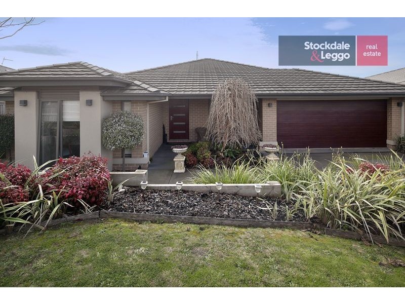 6 Rimfire Avenue, Drouin VIC 3818