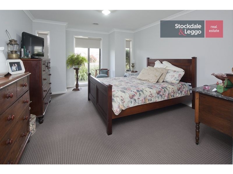 6 Rimfire Avenue, Drouin VIC 3818