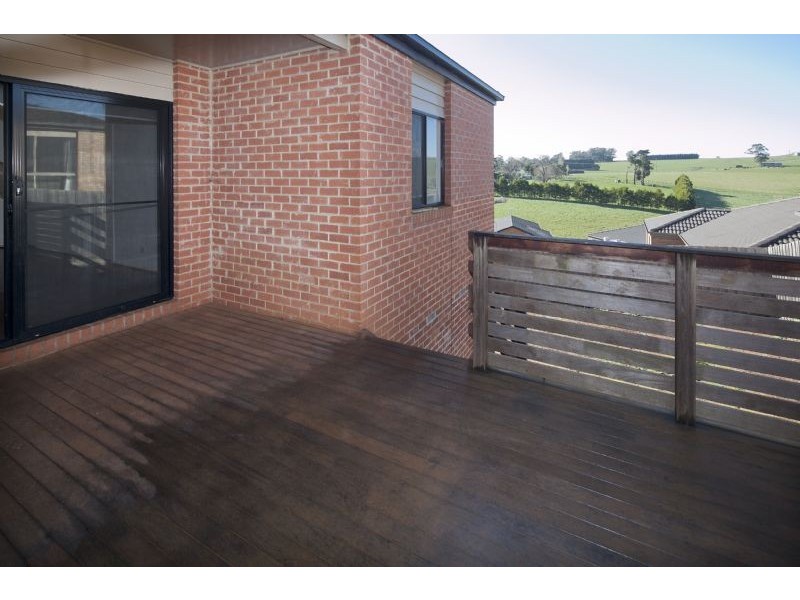 14 Vivian Court, Drouin VIC 3818