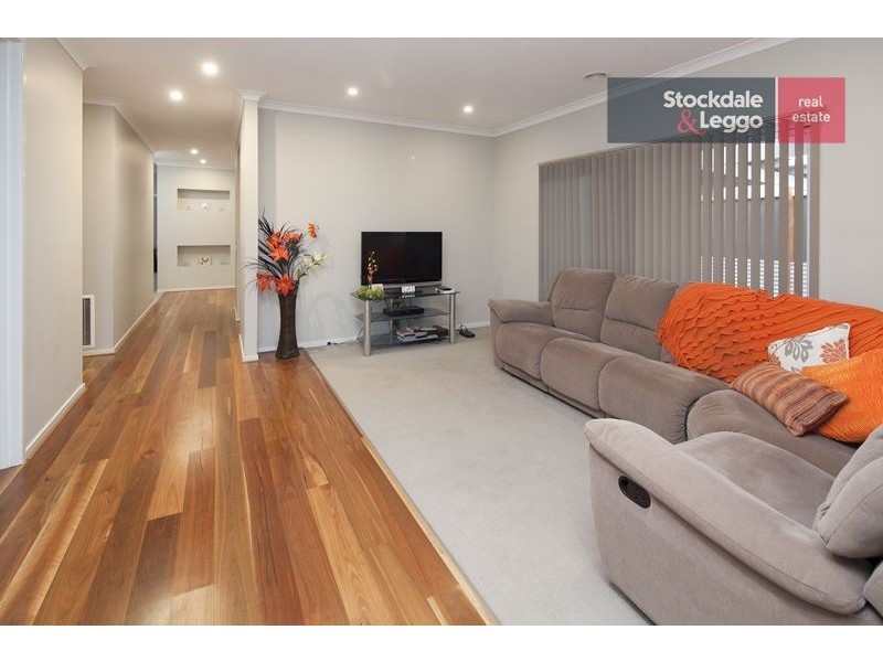 7 Oak Avenue, Longwarry VIC 3816