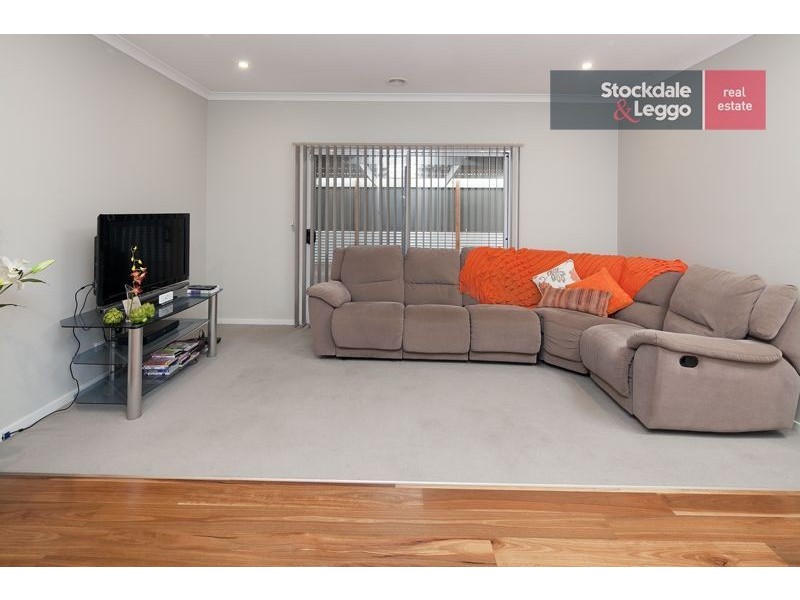 7 Oak Avenue, Longwarry VIC 3816