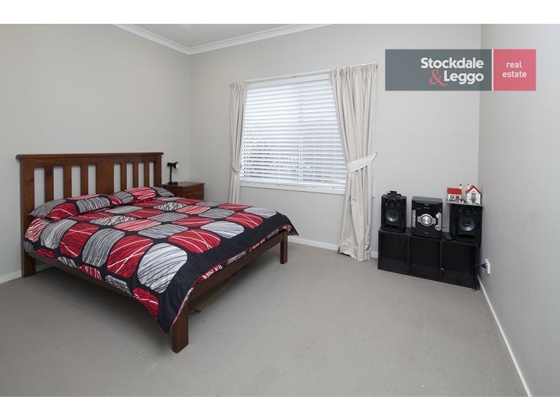 7 Oak Avenue, Longwarry VIC 3816
