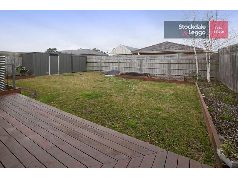 7 Oak Avenue, Longwarry VIC 3816