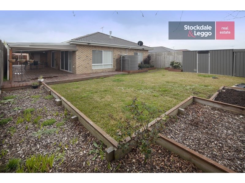 7 Oak Avenue, Longwarry VIC 3816