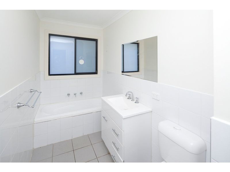 5 Lawson Crescent, Warragul VIC 3820
