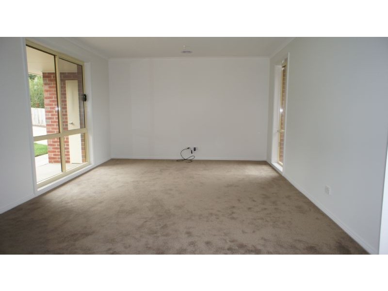 90 Church Street, Drouin VIC 3818