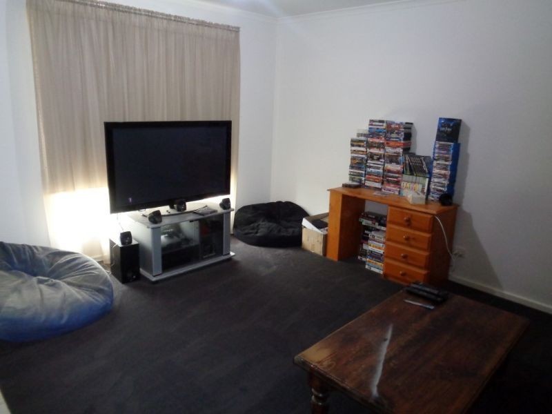 30 Shakespeare Court, Drouin VIC 3818