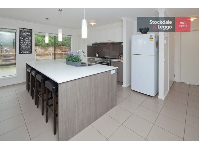 11 Tulloch Street, Drouin VIC 3818