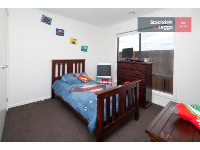 11 Tulloch Street, Drouin VIC 3818