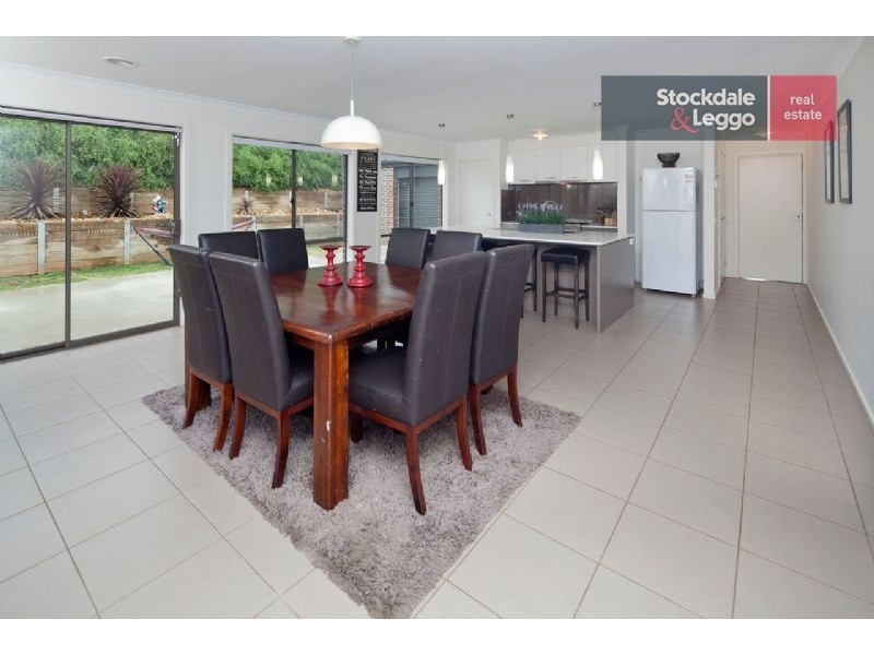 11 Tulloch Street, Drouin VIC 3818