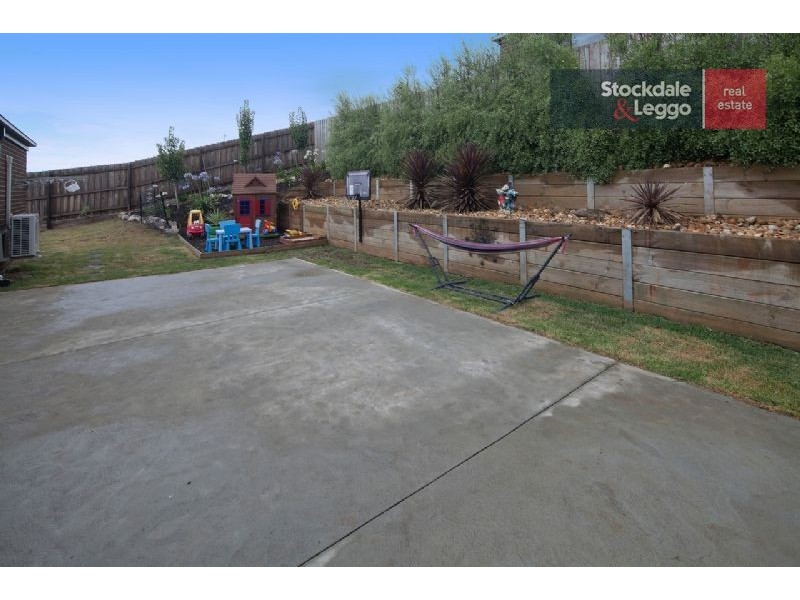 11 Tulloch Street, Drouin VIC 3818