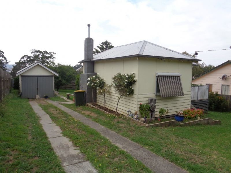 41 Wood Street, Drouin VIC 3818