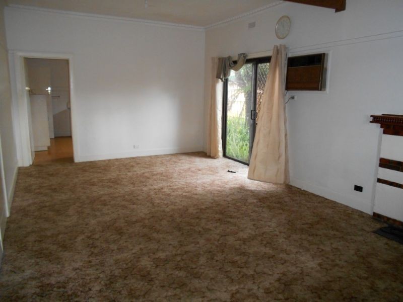 56 Clifford Street, Warragul VIC 3820