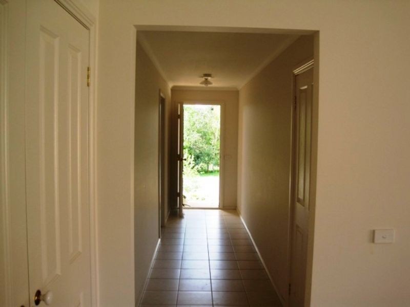 Drouin VIC 3818