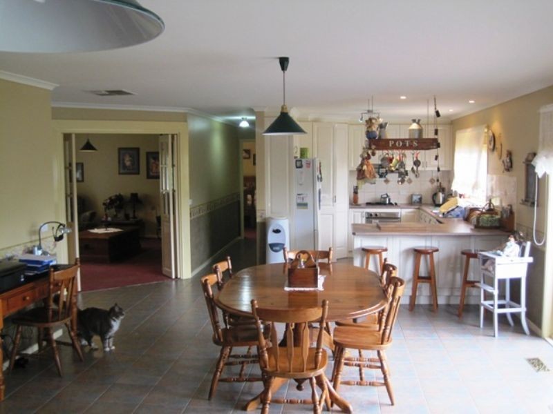 Drouin VIC 3818