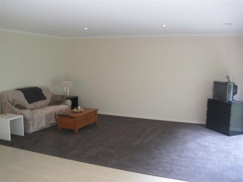 Drouin VIC 3818